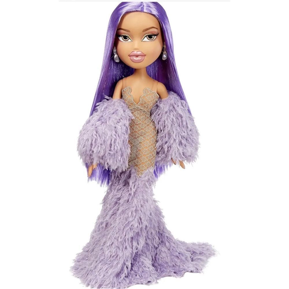 Bratz x Kylie Jenner 24-Inch Large-Scale Fashion Doll with Gown, 2 Ft tall - Picture 6 of 7